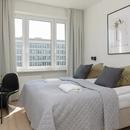 Amazing Spacious In Center By Renters Appartement Varsovie