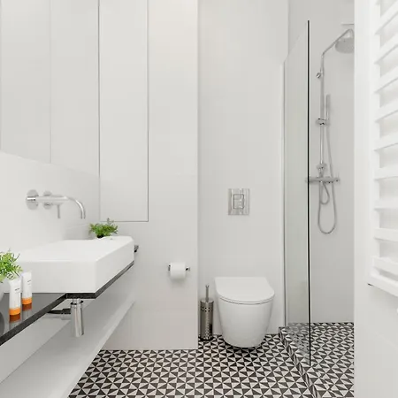 Amazing Spacious In Center By Renters Varsovia