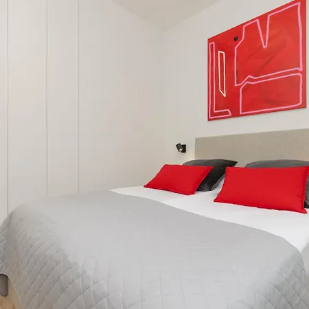 Amazing Spacious In Center By Renters Appartement Varsovie