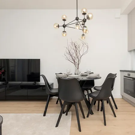 Appartement Amazing Spacious In Center By Renters *
